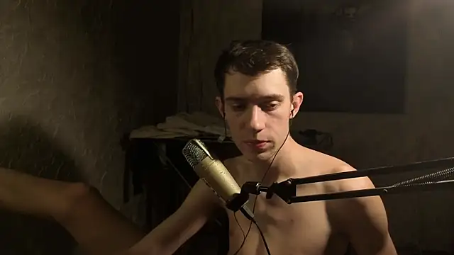 Snapshot of w0rkman chatting on November 2025 05:06:02 PM w0rkman online show from November 2025 05:06:02 PM