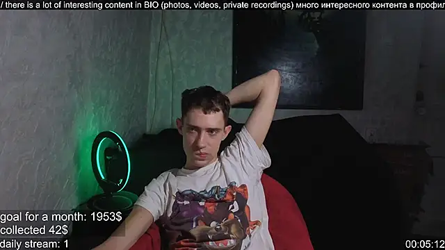Snapshot of w0rkman chatting on October 2025 10:33:02 PM w0rkman online show from October 2025 10:33:02 PM