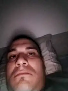 Snapshot of calfran chatting on November 2025 07:18:01 AM calfran online show from November 2025 07:18:01 AM