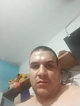 Snapshot of calfran chatting on December 2025 05:34:01 AM calfran online show from December 2025 05:34:01 AM