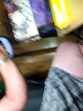 JayMoneyy92 online show from October 2025 07:50:01 PM