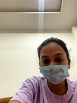 Snapshot of Nia-Stream chatting on November 2025 05:35:01 PM Nia-Stream online show from November 2025 05:35:01 PM