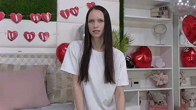 TaraHarris online show from February 2026 12:37:01 PM