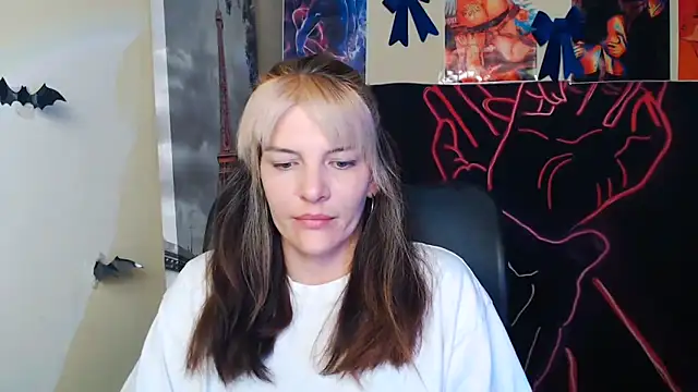 Snapshot of VanessaRey_ chatting on June 2026 06:46:01 AM VanessaRey online show from June 2026 06:46:01 AM