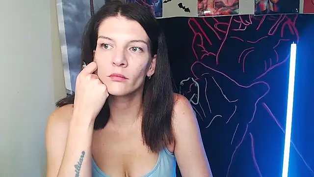Snapshot of VanessaRey_ chatting on October 2025 07:19:02 AM VanessaRey online show from October 2025 07:19:02 AM