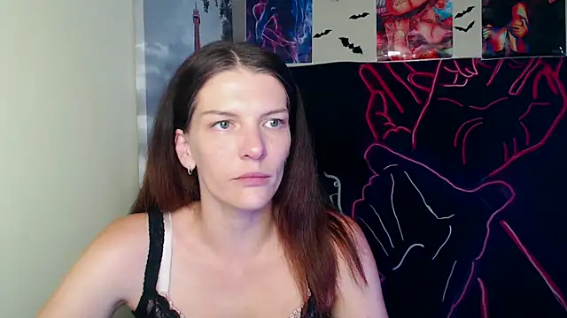 Snapshot of VanessaRey_ chatting on September 2025 06:18:02 AM VanessaRey online show from September 2025 06:18:02 AM