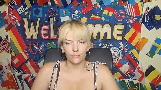 Snapshot of VanessaRey_ chatting on July 2026 06:47:01 AM VanessaRey online show from July 2026 06:47:01 AM