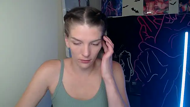 Snapshot of VanessaRey_ chatting on September 2025 06:20:01 AM VanessaRey online show from September 2025 06:20:01 AM