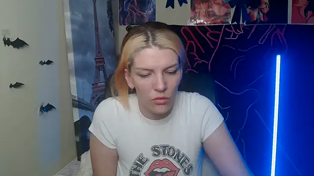 VanessaRey  online show from May 2026 09:03:02 AM
