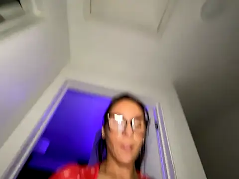 Snapshot of Missalex_xo chatting on November 2025 03:55:02 AM Missalex xo online show from November 2025 03:55:02 AM