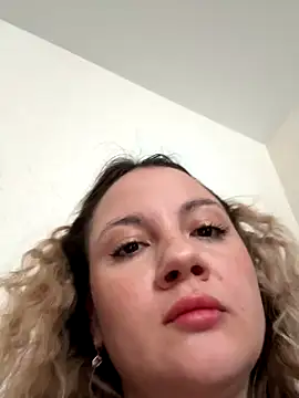 Snapshot of mollygirll chatting on October 2025 09:28:02 AM mollygirll online show from October 2025 09:28:02 AM