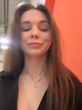 MilaBee online show from February 2026 09:38:02 AM