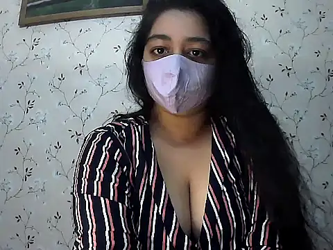 Snapshot of sonali4 chatting on October 2025 12:17:01 PM sonali4 online show from October 2025 12:17:01 PM
