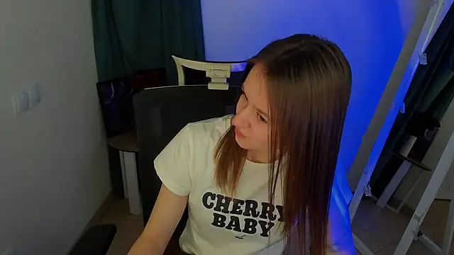 Catherine e online show from November 2025 07:40:01 PM