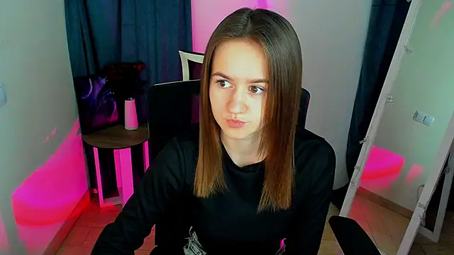 Catherine e online show from September 2025 06:25:02 PM