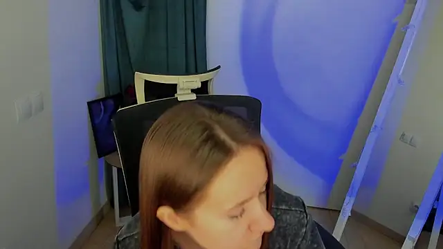 Catherine e online show from October 2025 06:29:02 PM