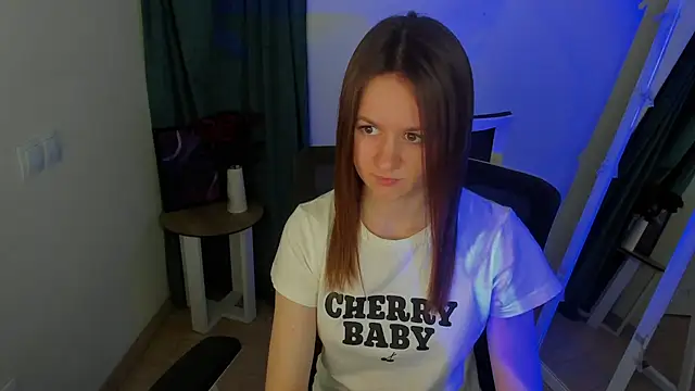 Catherine e online show from November 2025 07:36:01 PM