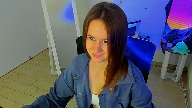 Catherine e online show from October 2025 06:20:01 PM