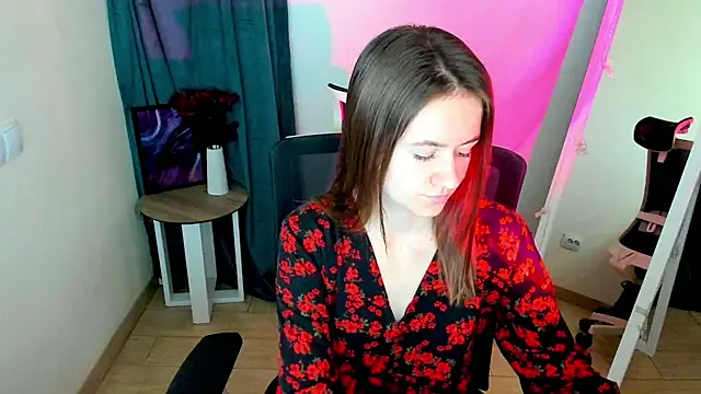 Catherine e online show from October 2025 07:37:01 PM