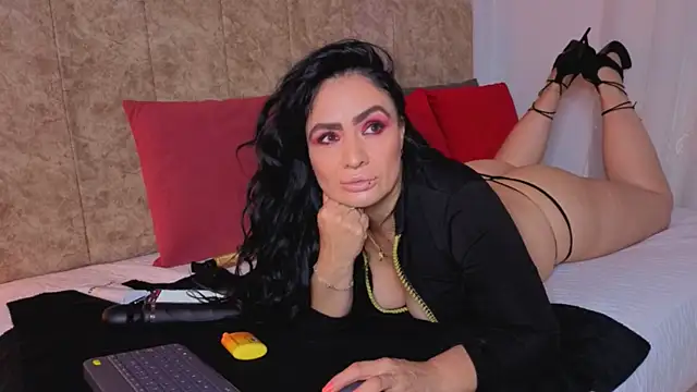 angelinarouse  online show from May 2026 12:20:02 AM