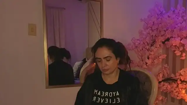 angelinarouse  online show from March 2026 04:05:01 AM