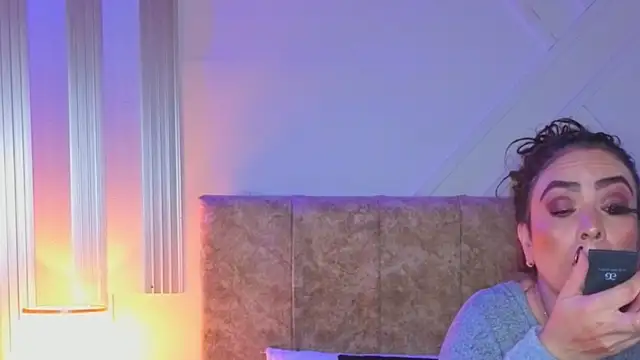 angelinarouse  online show from March 2026 02:52:01 AM