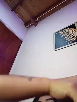 Snapshot of sharonscoth chatting on November 2025 09:04:01 PM sharonscoth online show from November 2025 09:04:01 PM