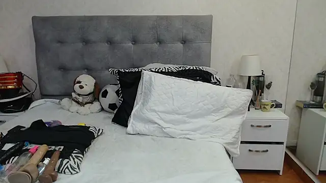 ScarlettGreen  online show from April 2026 11:28:01 AM