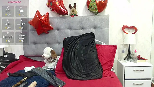 ScarlettGreen  online show from December 2025 11:42:02 AM