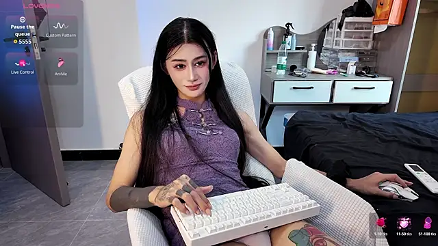 Rainbow-sweet online show from April 2026 06:30:01 AM