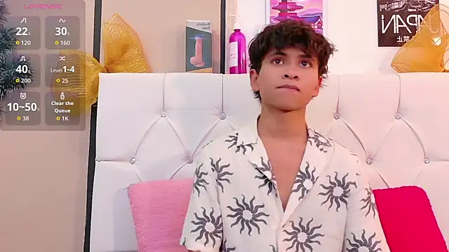 Ethan Westt online show from December 2025 08:45:02 PM