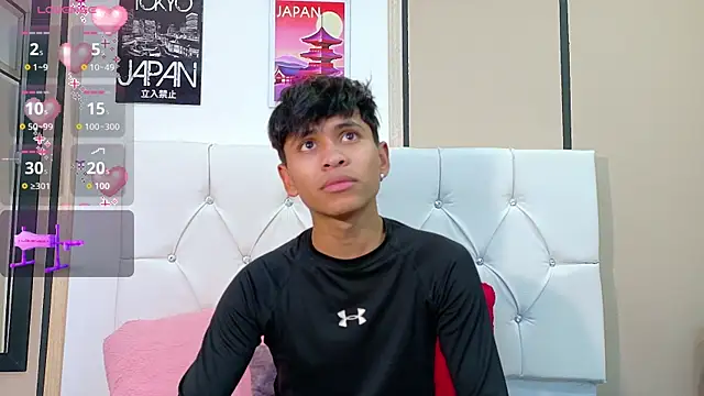 Snapshot of Ethan_Westt chatting on November 2025 09:37:01 PM Ethan Westt online show from November 2025 09:37:01 PM