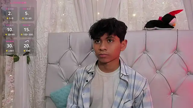 Snapshot of Ethan_Westt chatting on November 2025 01:55:02 PM Ethan Westt online show from November 2025 01:55:02 PM