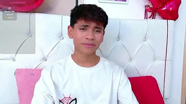 Ethan Westt online show from March 2026 08:47:02 PM