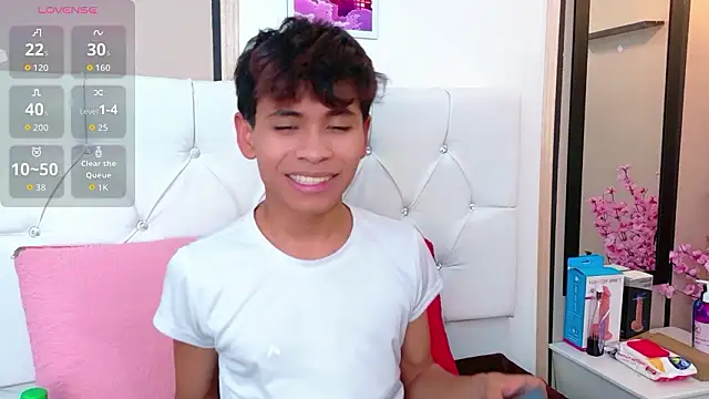 Ethan Westt online show from March 2026 08:09:01 PM