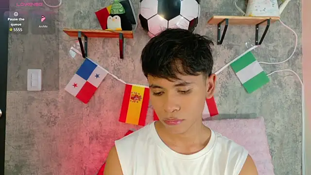Ethan Westt online show from July 2026 08:06:02 PM
