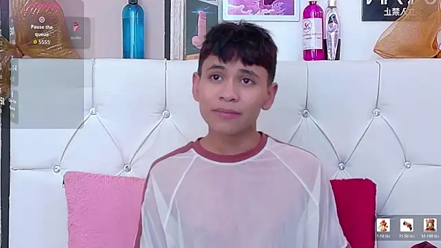 Ethan Westt online show from January 2026 08:15:01 PM