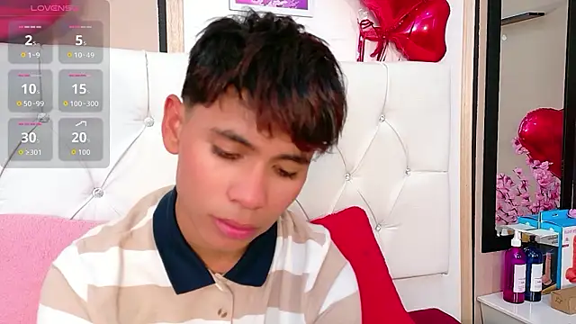 Ethan Westt online show from March 2026 08:16:02 PM