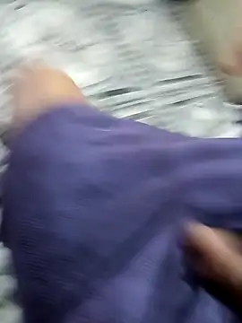 Snapshot of JovanRJ chatting on September 2025 11:21:01 AM JovanRJ online show from September 2025 11:21:01 AM