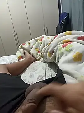 Snapshot of JovanRJ chatting on September 2025 01:36:02 PM JovanRJ online show from September 2025 01:36:02 PM