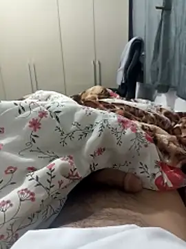 Snapshot of JovanRJ chatting on October 2025 12:02:01 PM JovanRJ online show from October 2025 12:02:01 PM