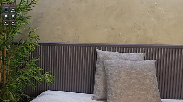 mia lacy  online show from February 2026 04:23:01 AM