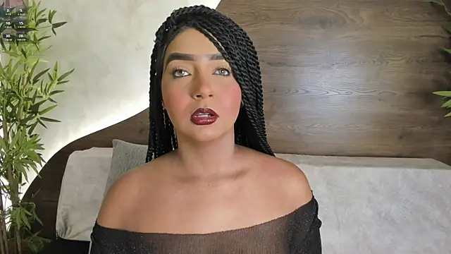 mia lacy  online show from September 2025 07:30:01 PM