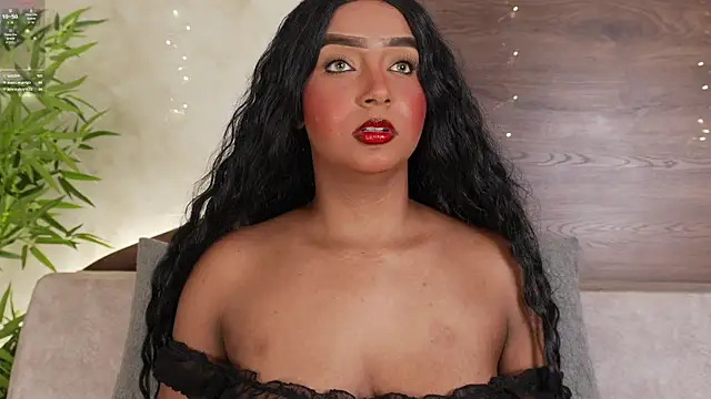 mia lacy  online show from December 2025 09:15:01 PM