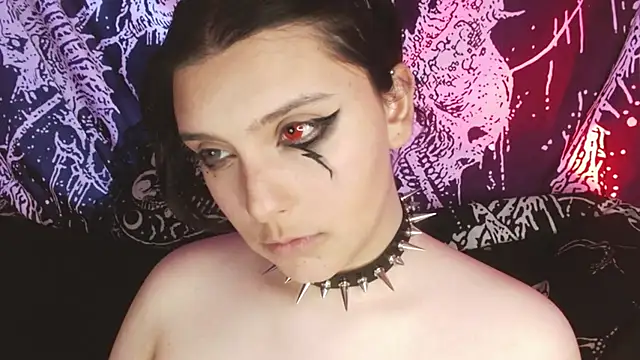 Snapshot of mikaskullcs chatting on November 2025 09:29:01 PM mikaskullcs online show from November 2025 09:29:01 PM