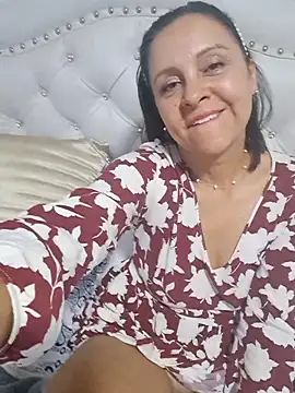 Snapshot of Amadamilf1980 chatting on November 2025 01:10:02 AM Amadamilf1980 online show from November 2025 01:10:02 AM