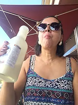 Amadamilf1980 online show from February 2026 03:18:01 PM