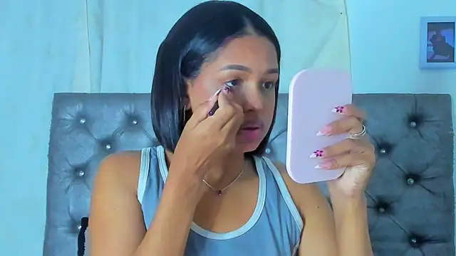 NikkiStarrr online show from November 2025 10:09:02 AM