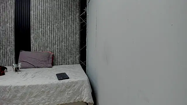 Andrew Taylor09 online show from November 2025 08:57:01 PM