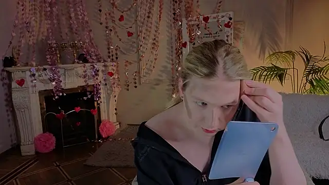 Jes Solar online show from February 2026 09:37:01 PM